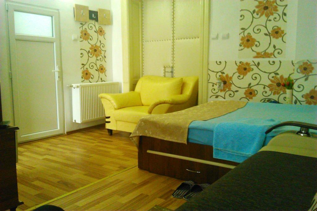Appartamento Casa Piata Sfatului Braşov Camera foto