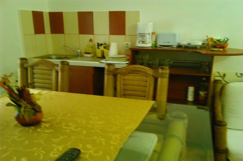 Appartamento Casa Piata Sfatului Braşov Camera foto